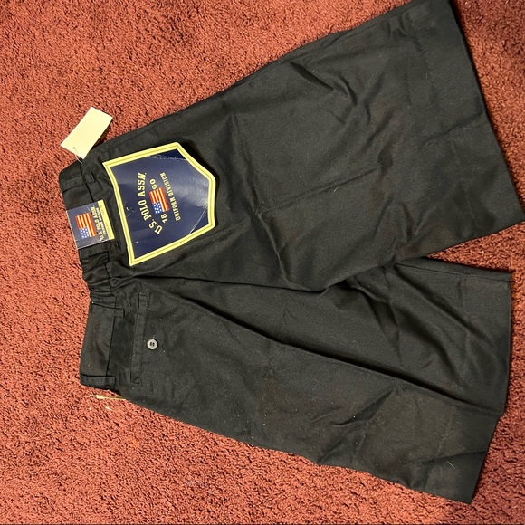 Boys U.S. Polo Association pleated navy blue shorts size 16 ! - Picture 2 of 3